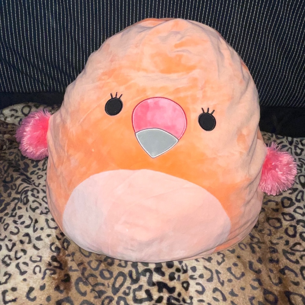 Flamingo squish mellow 16 inch